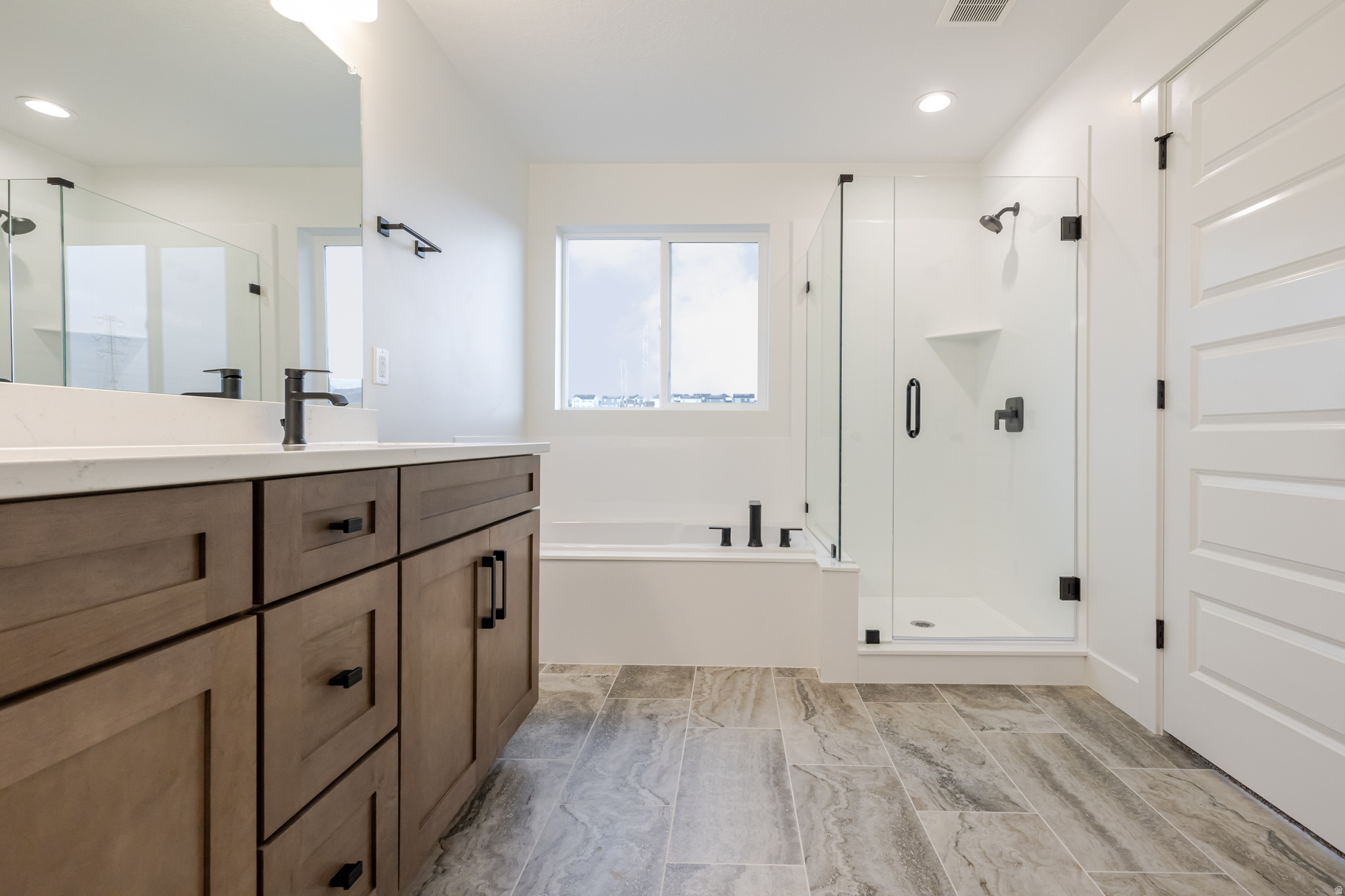 HIGHRIDGE - Residential