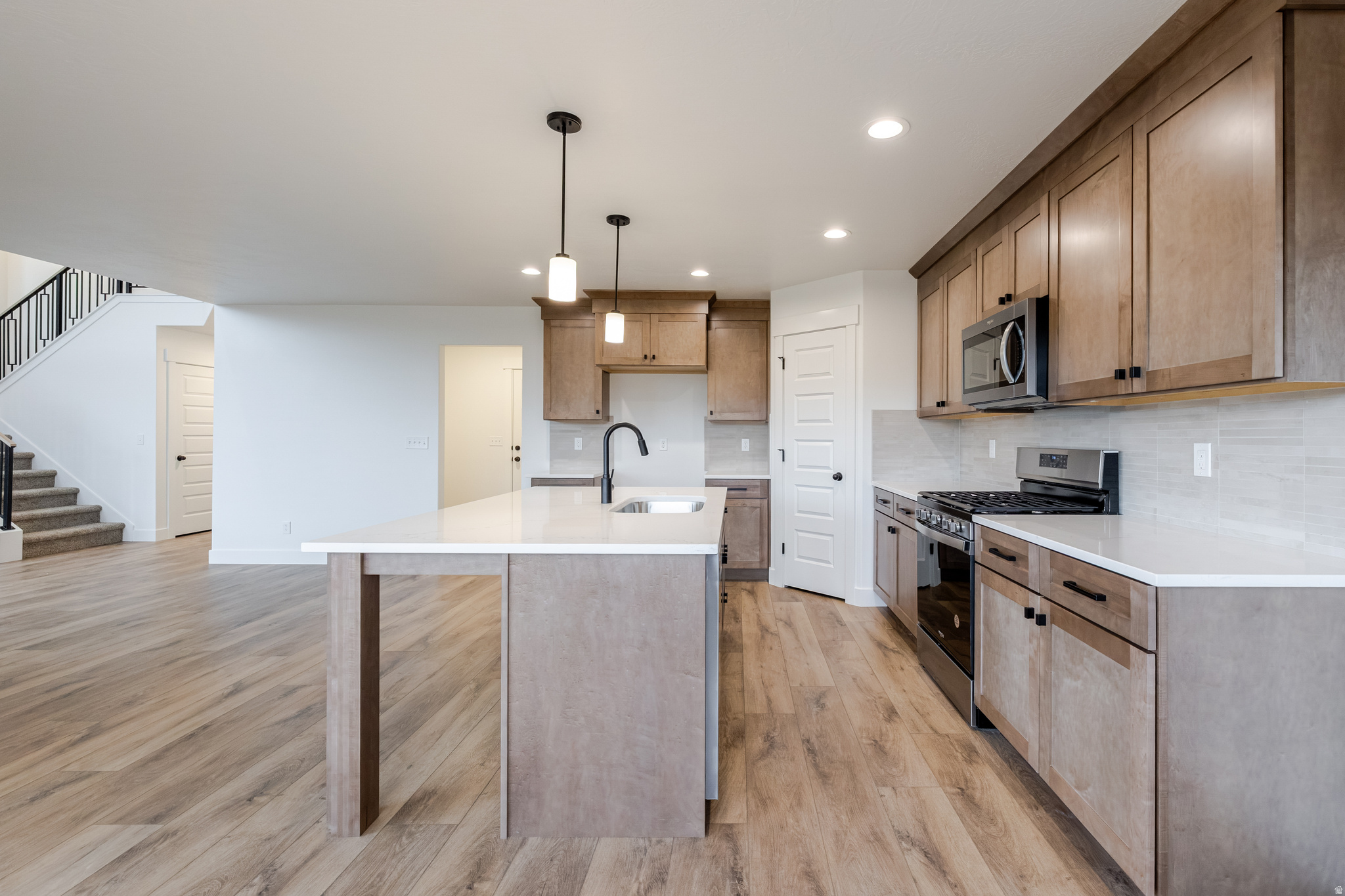 HIGHRIDGE - Residential