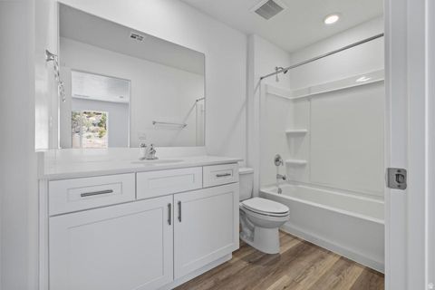 Tiny photo for 2105 WOLVERINE WAY #2433, Washington, UT 84780 (MLS # 2153449)