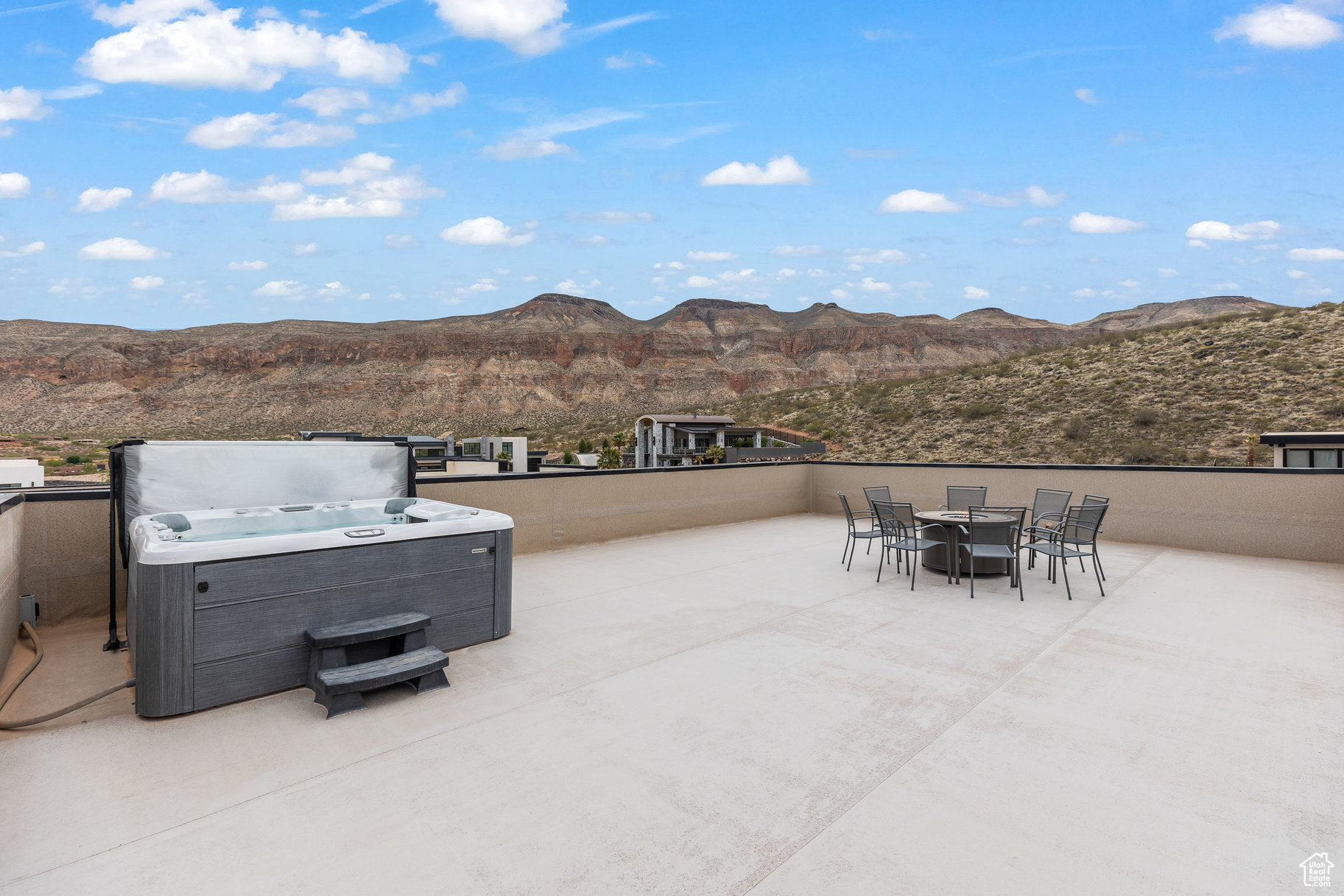 GOLF VIEW EST COP RK - Residential