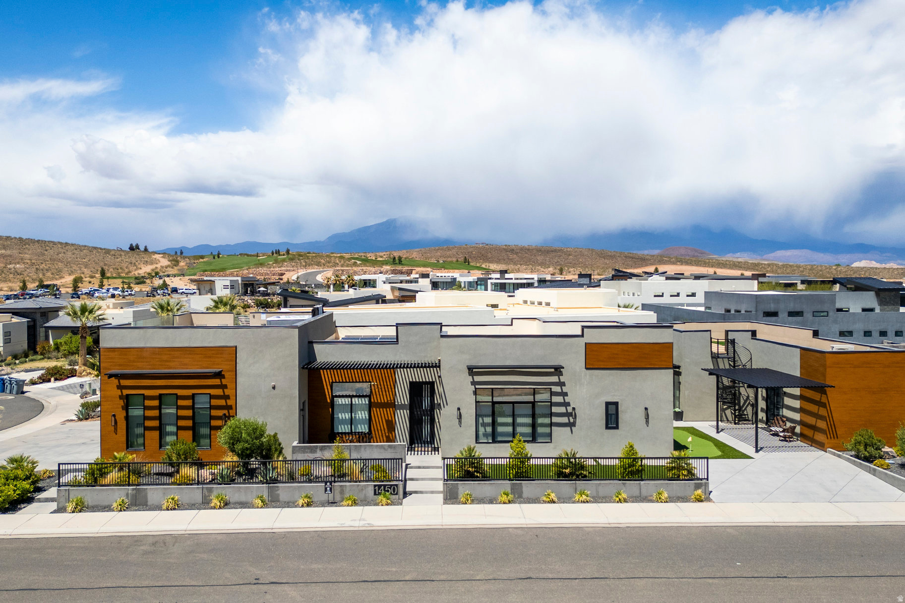 GOLF VIEW EST COP RK - Residential