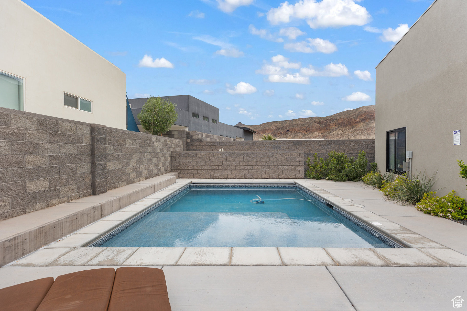 GOLF VIEW EST COP RK - Residential