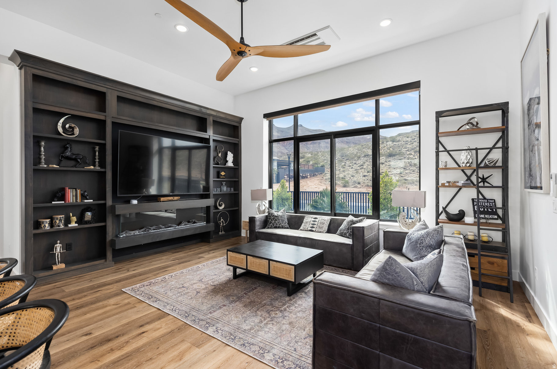 GOLF VIEW EST COP RK - Residential