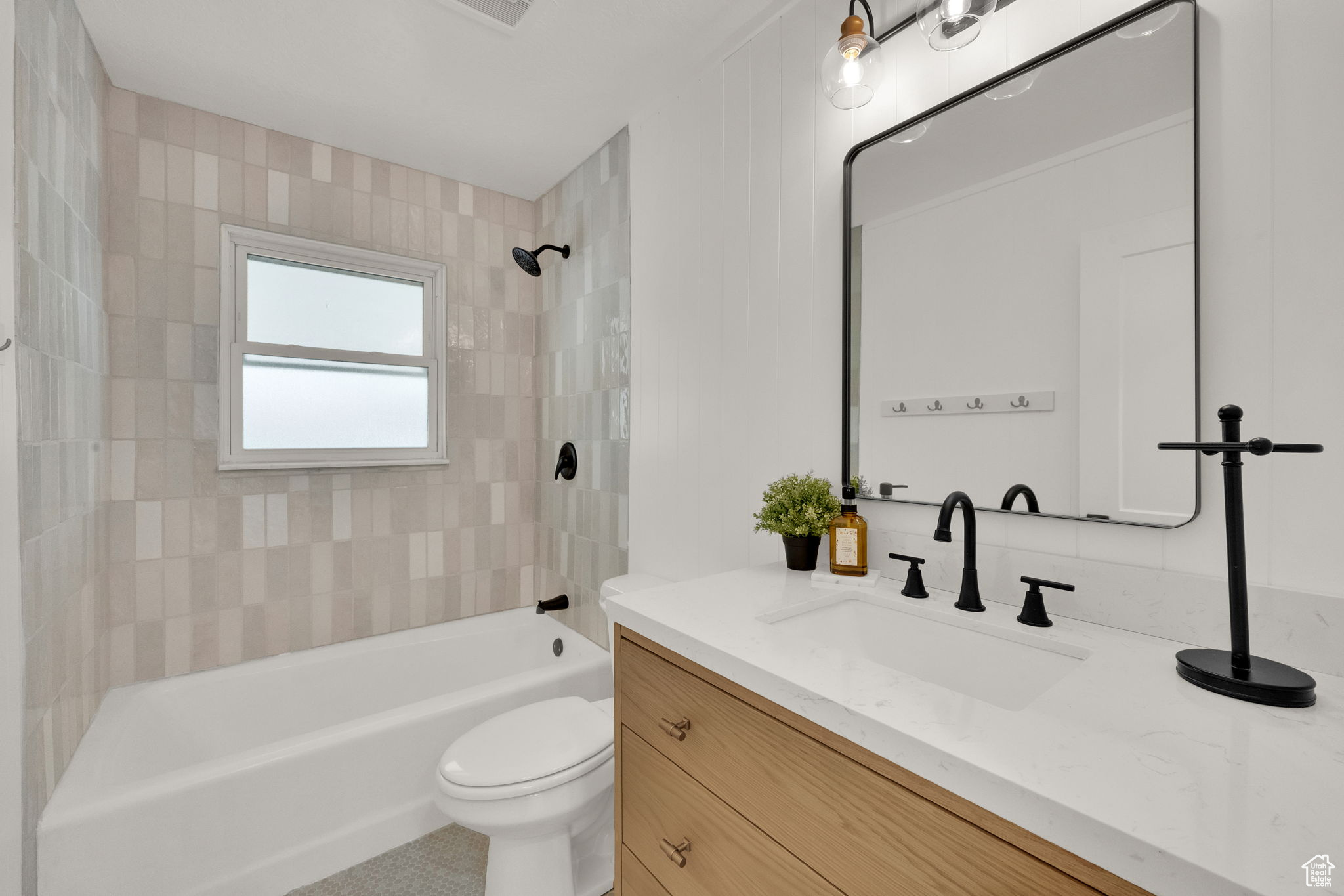 THORNWOOD - Residential