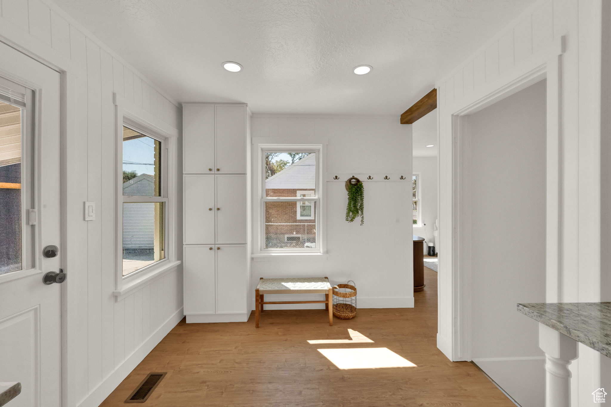 THORNWOOD - Residential