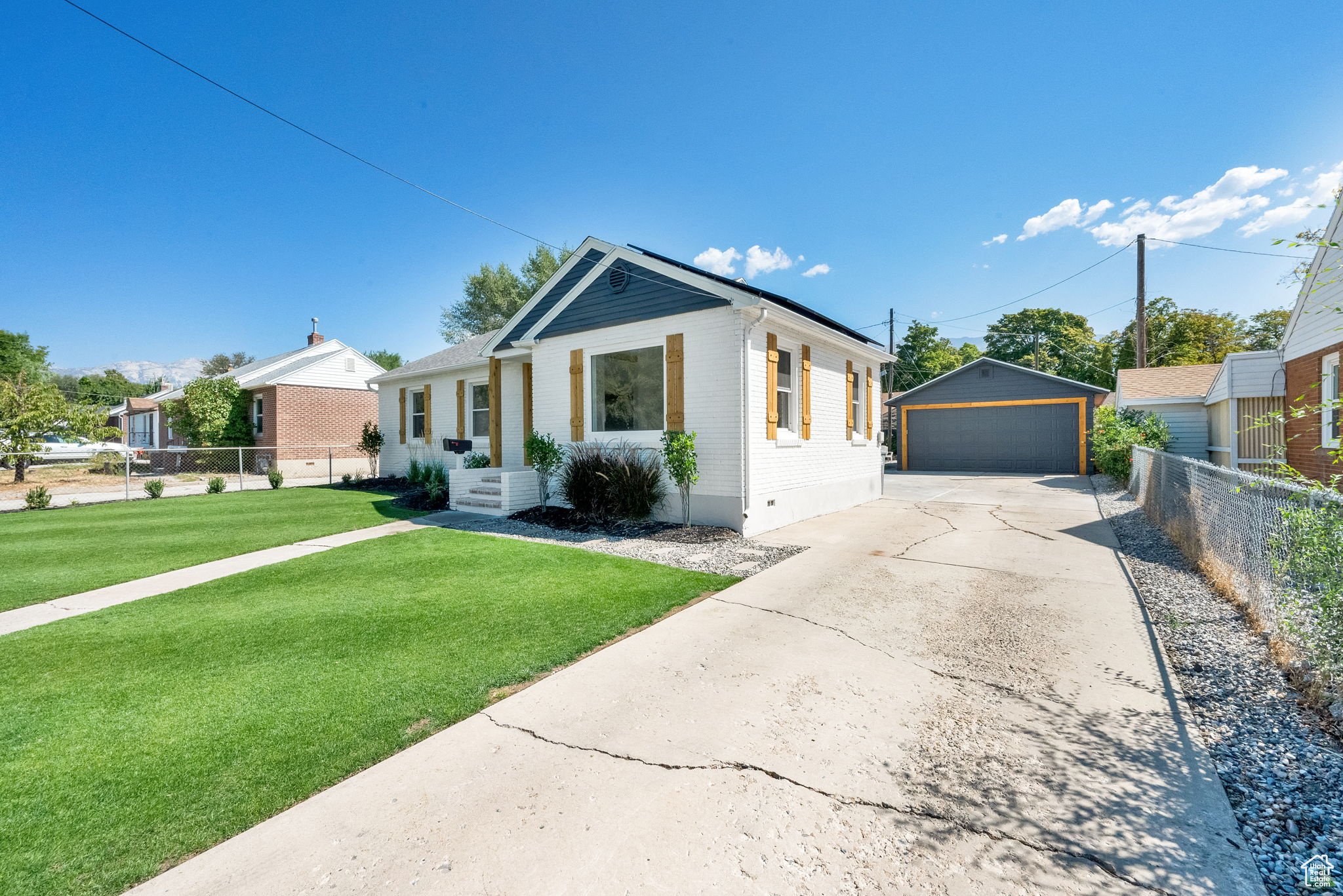 THORNWOOD - Residential