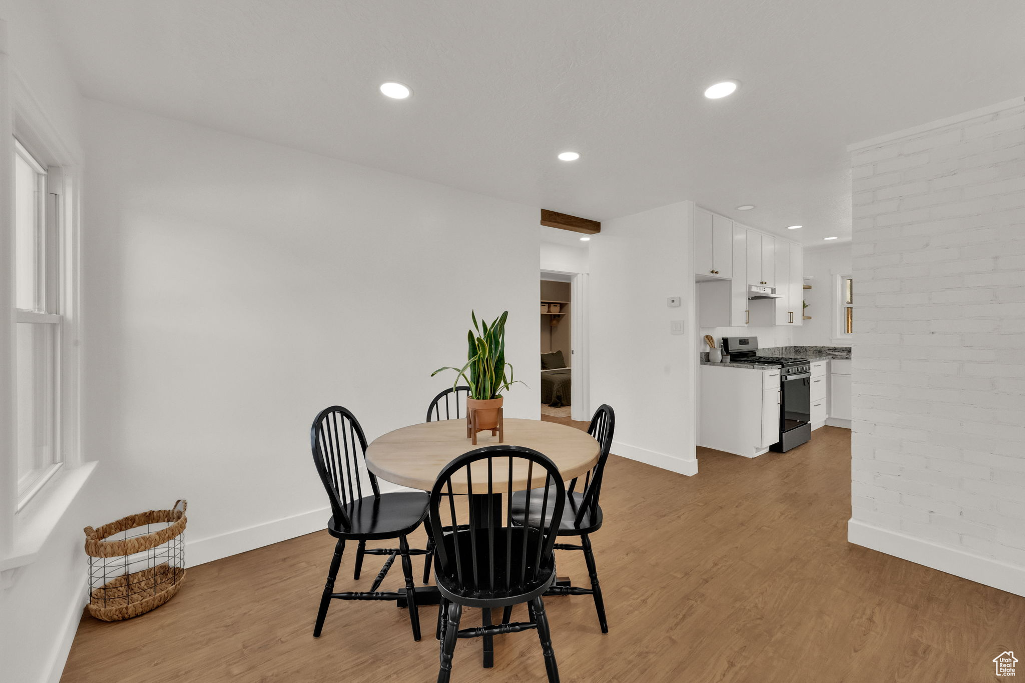 THORNWOOD - Residential
