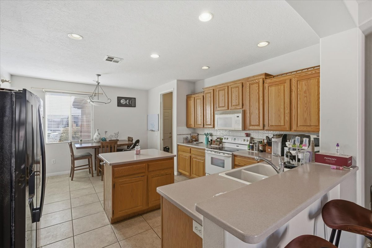 CORAL CANYON 1 - Residential