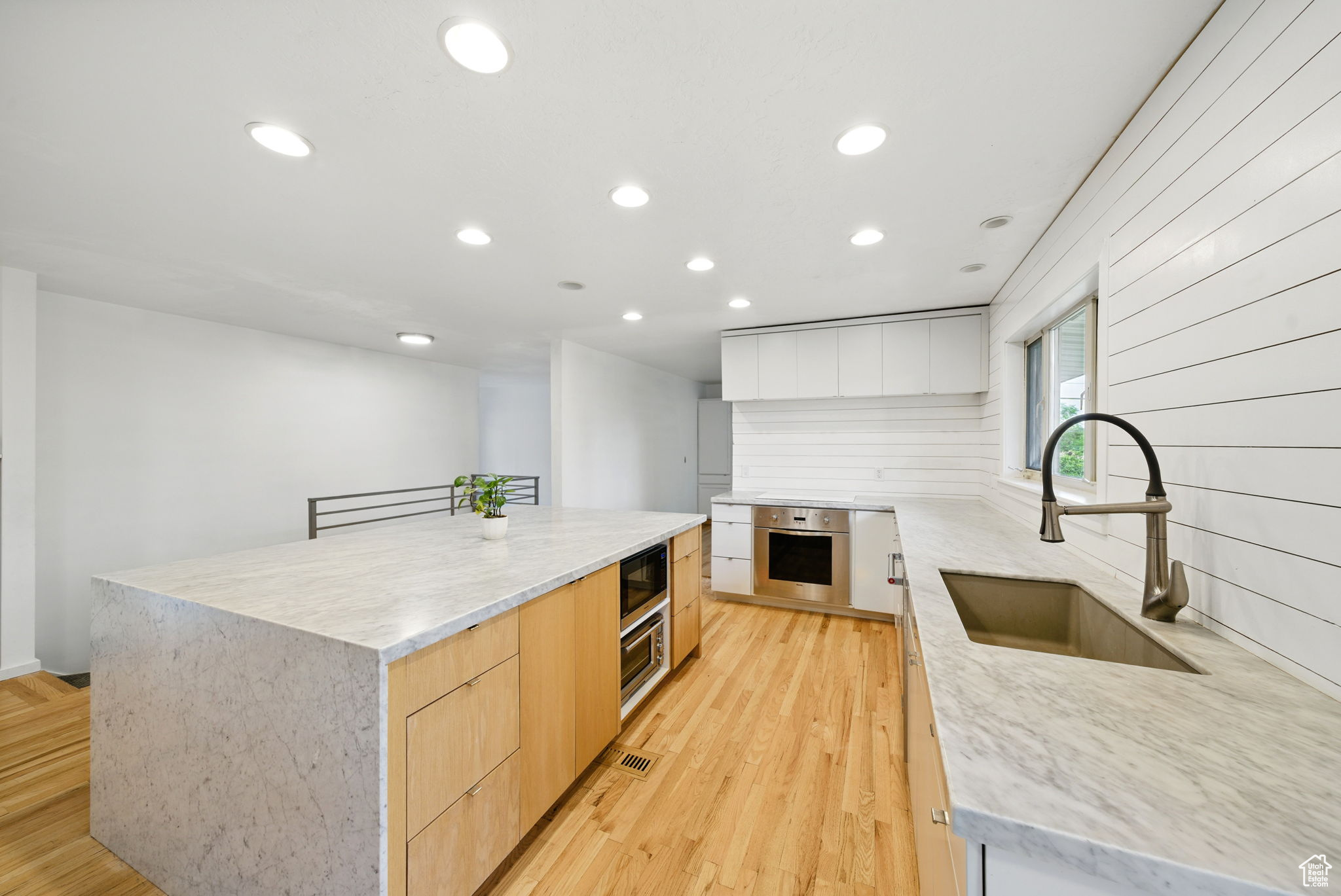 776 S 600, Orem, Utah image 12