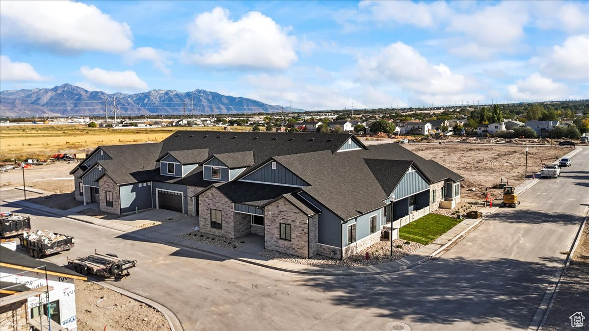 HEATHER ON PARKWAY - Residential