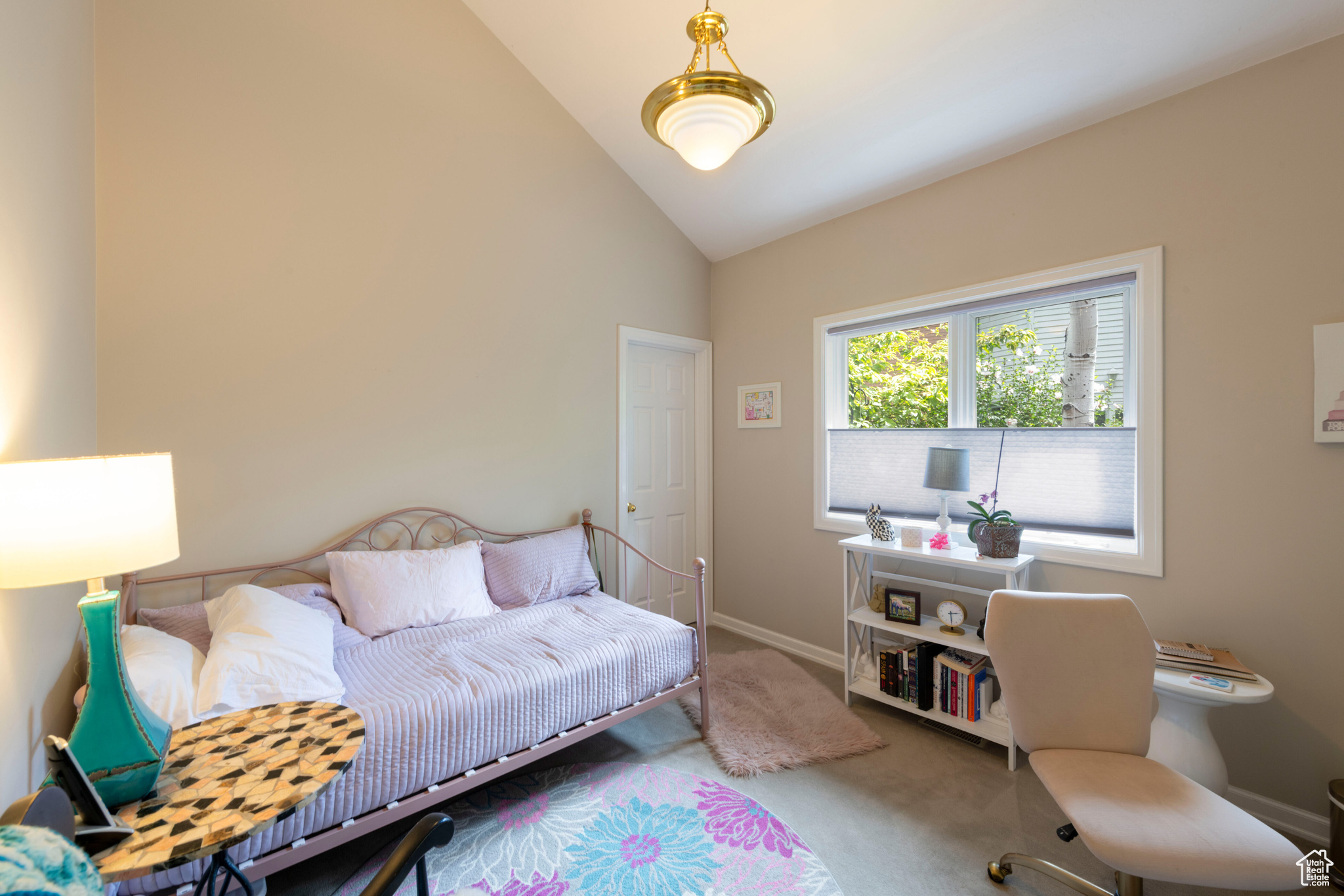 COUNTRY GARDEN ESTATES - Residential