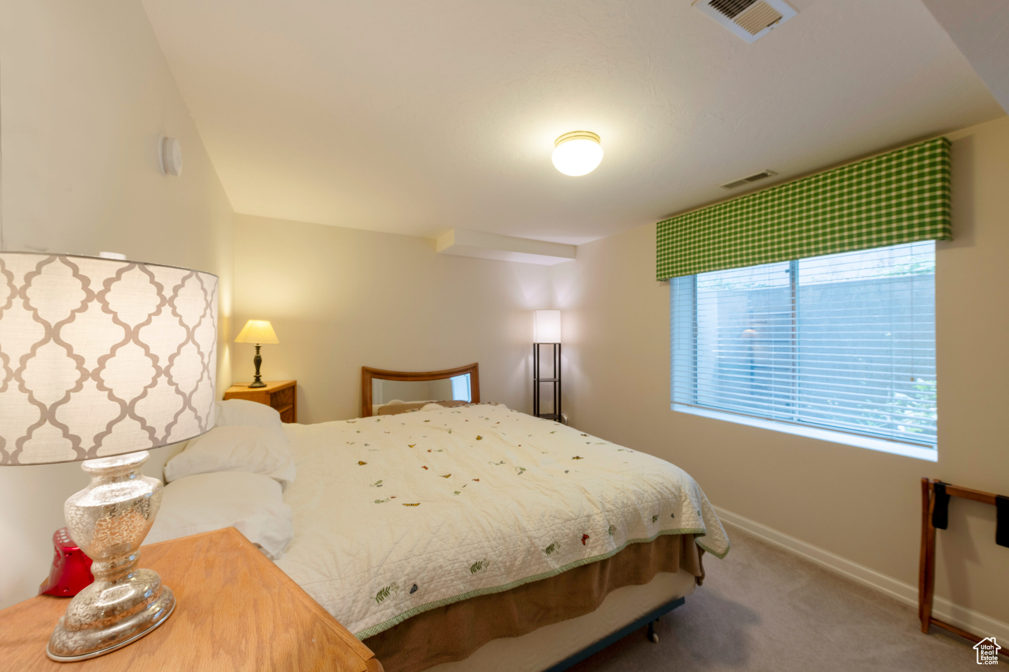 COUNTRY GARDEN ESTATES - Residential
