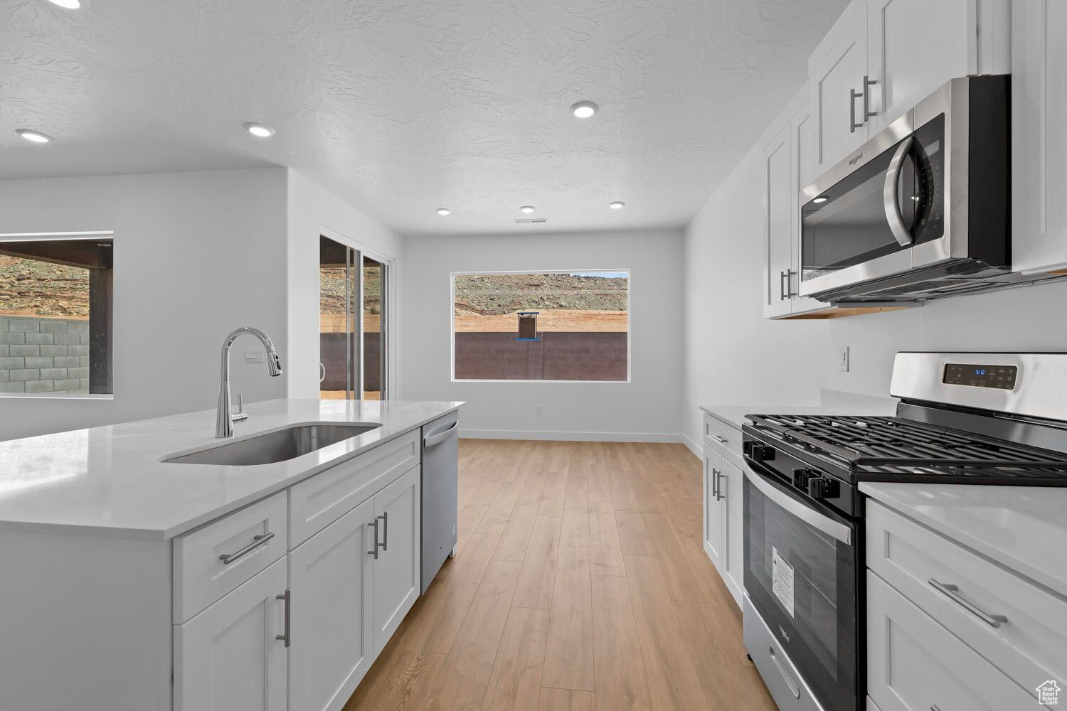 LONG VALLEY - Residential