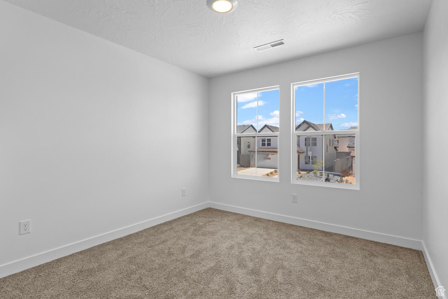 LONG VALLEY - Residential