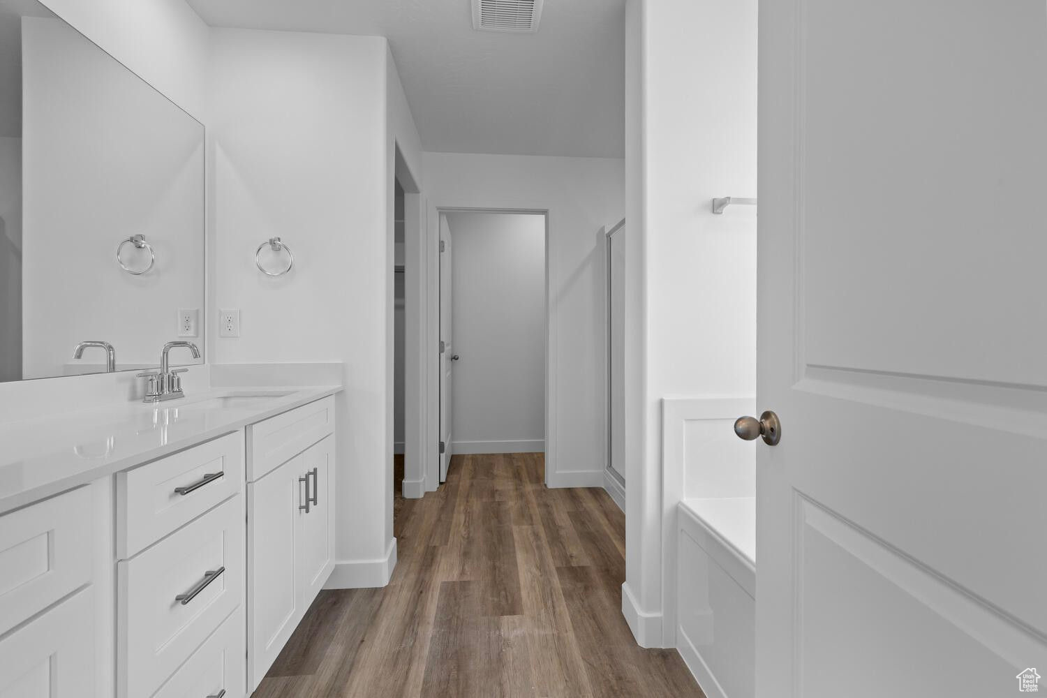 LONG VALLEY - Residential