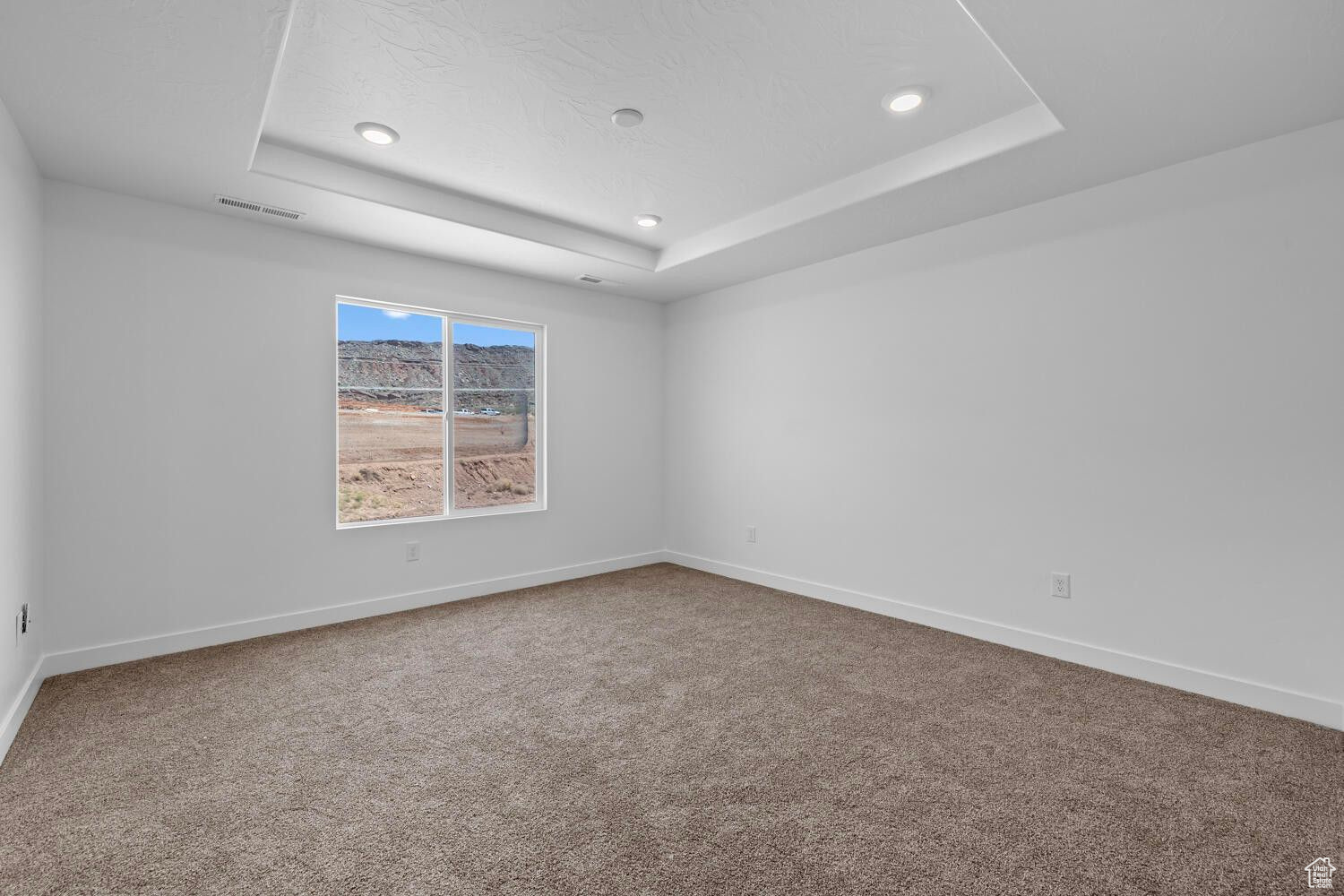 LONG VALLEY - Residential