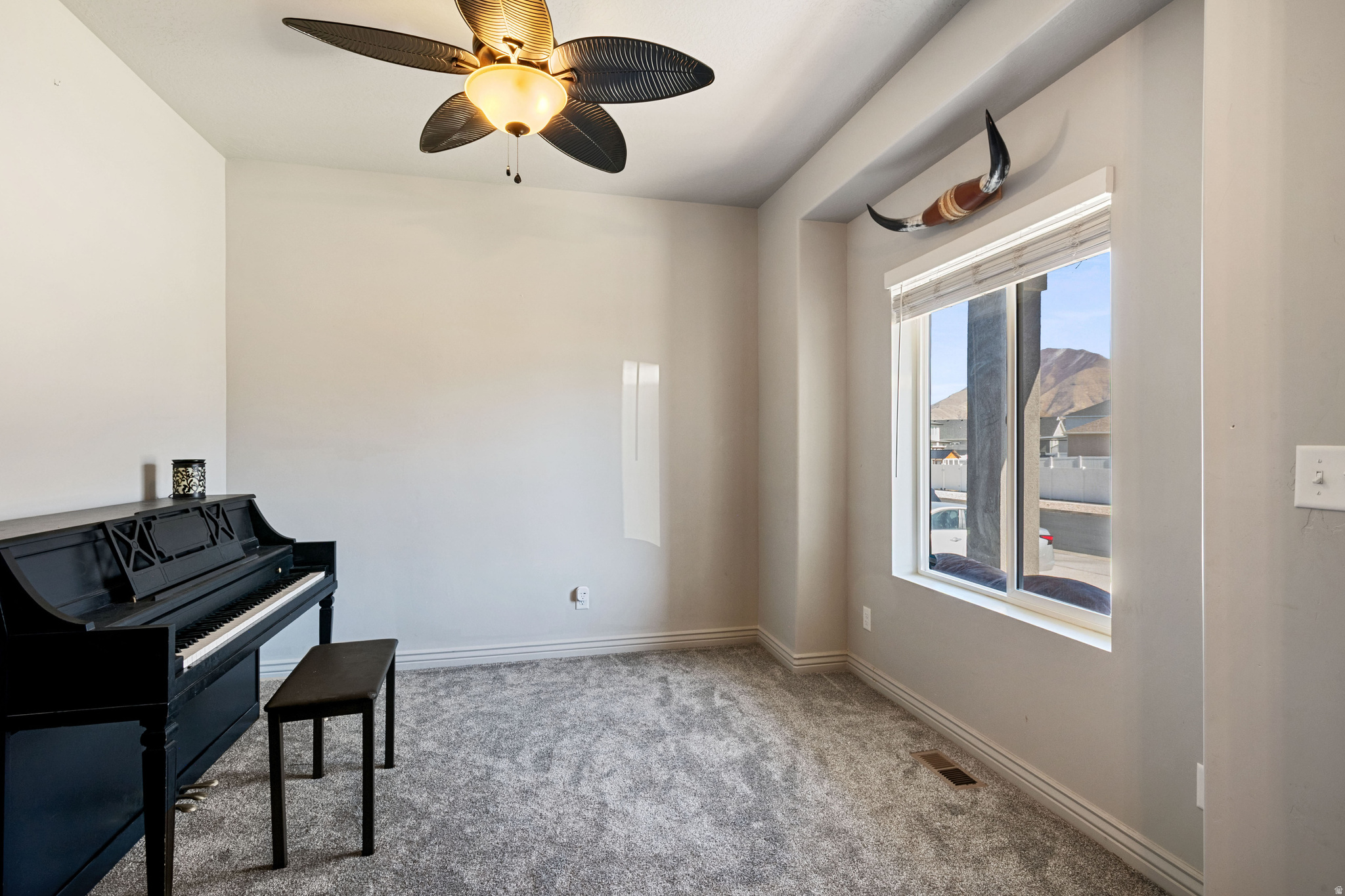 HOLLOW ESTATES - Residential