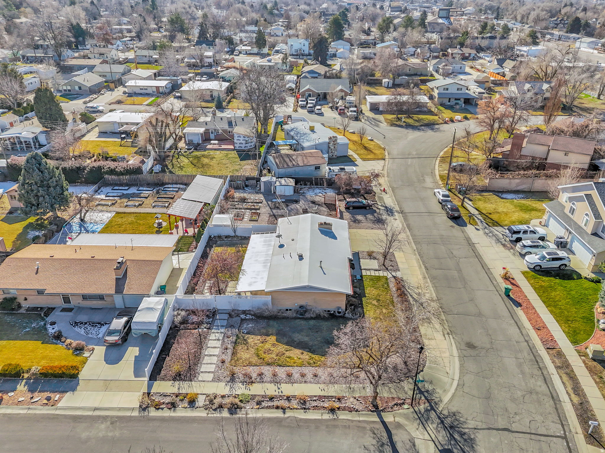 PEPPER HEIGHTS - Residential