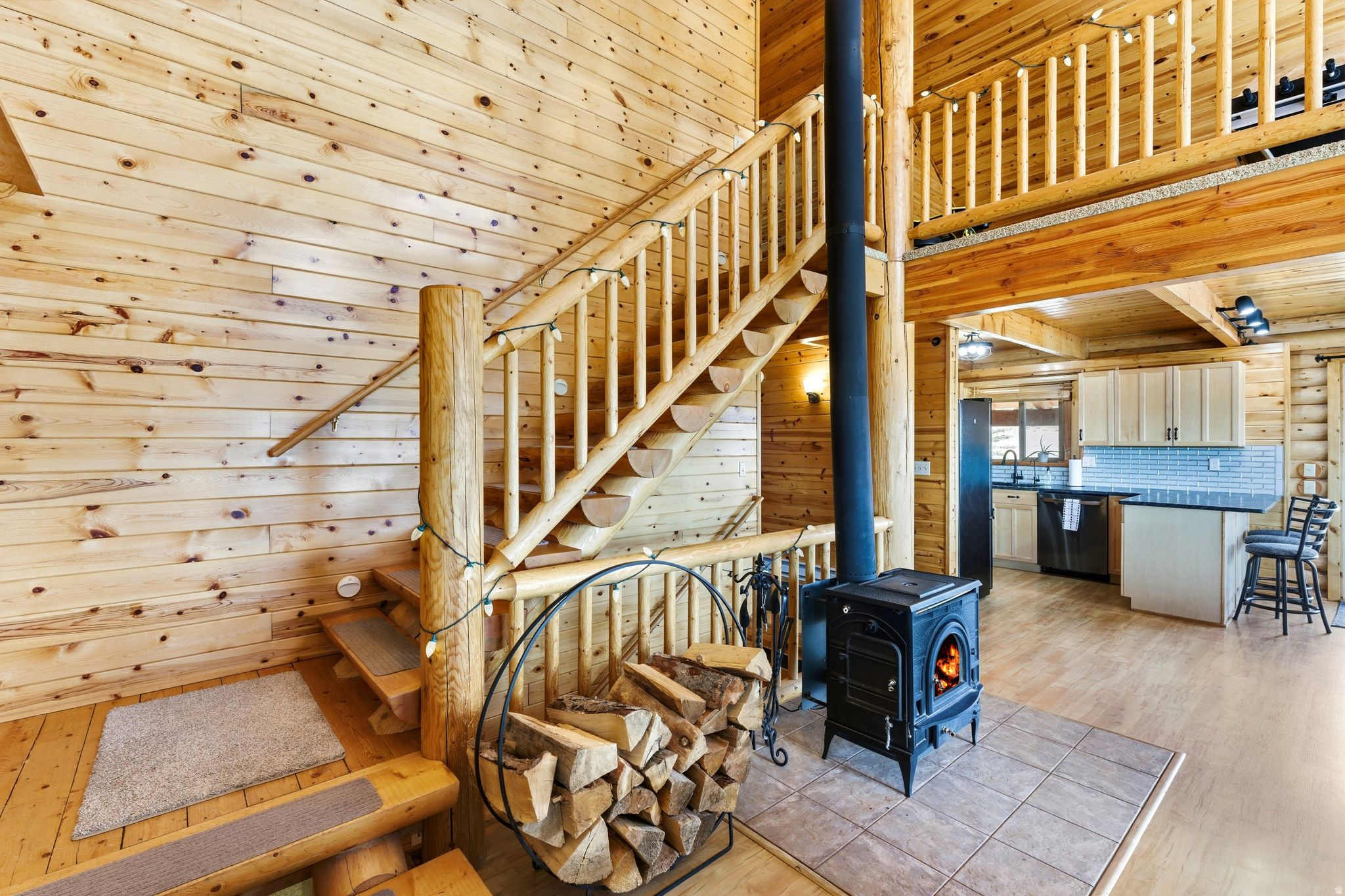 STRAWBERRY LAKEVIEW - Residential