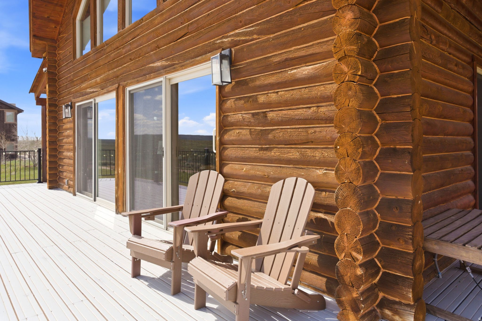 STRAWBERRY LAKEVIEW - Residential