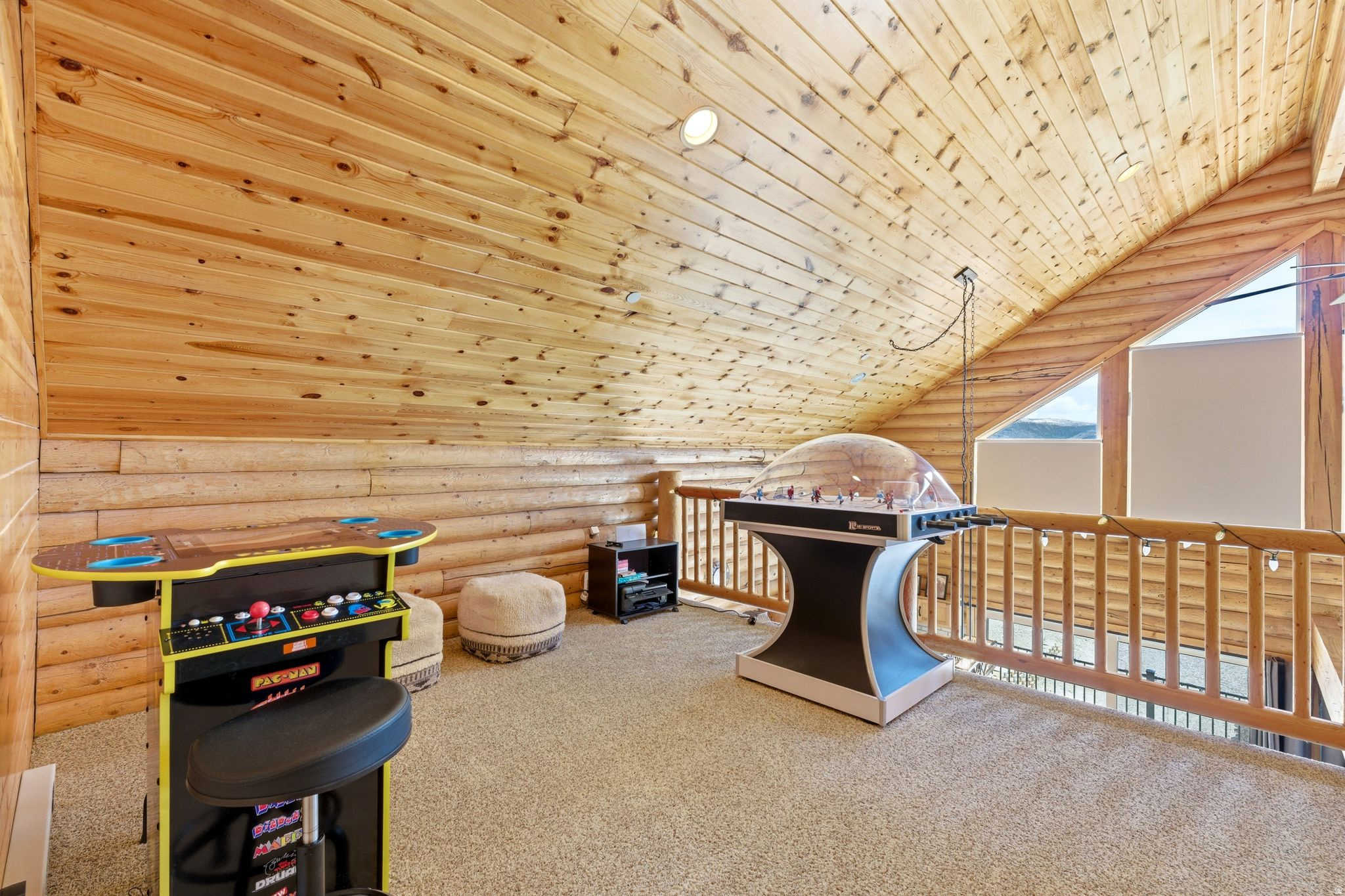 STRAWBERRY LAKEVIEW - Residential