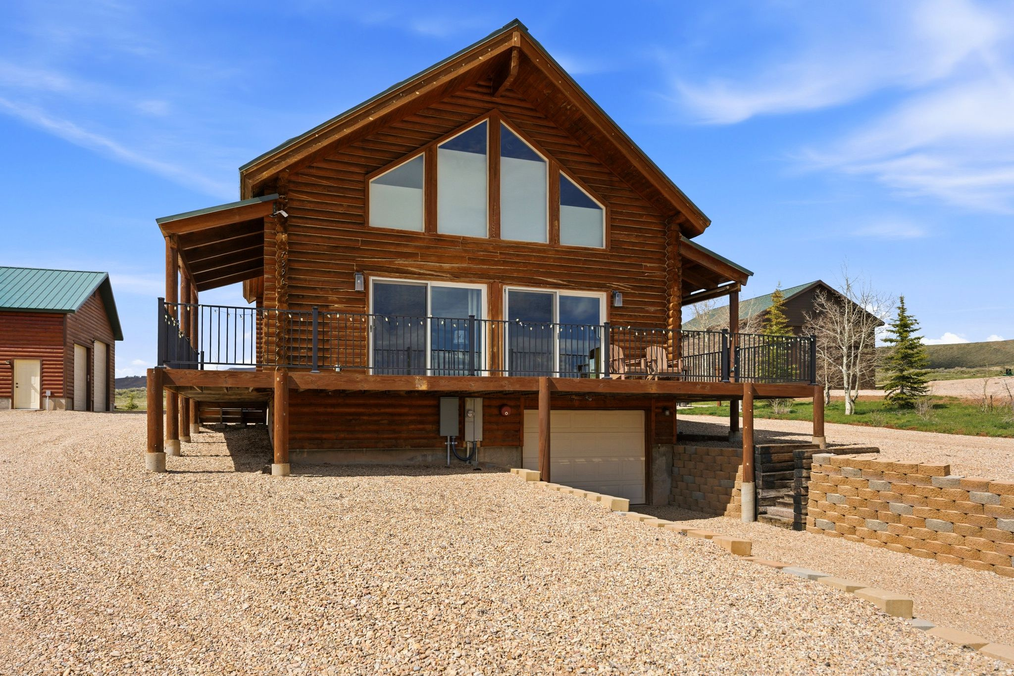 STRAWBERRY LAKEVIEW - Residential