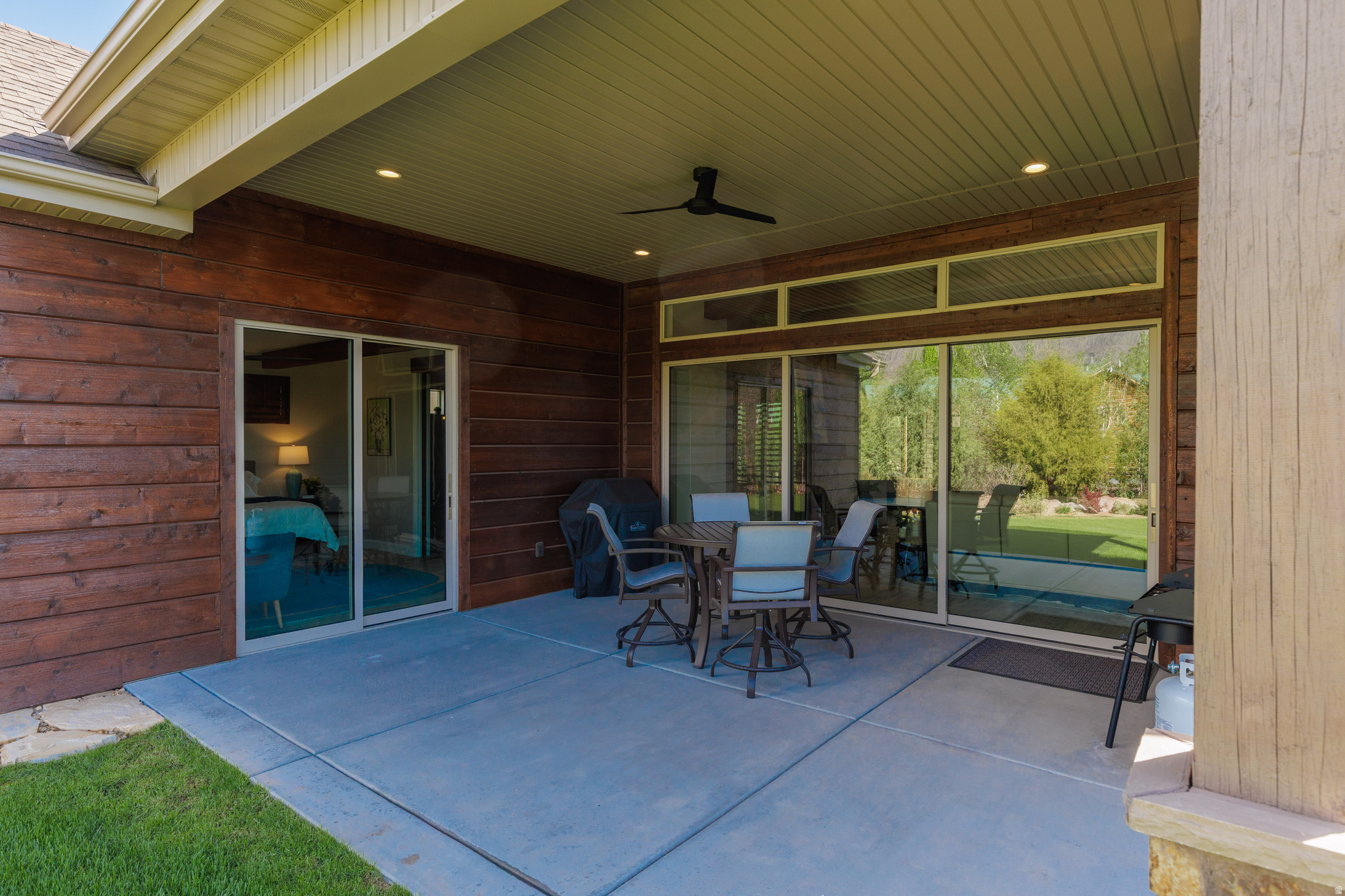 PINE ACRES - Residential
