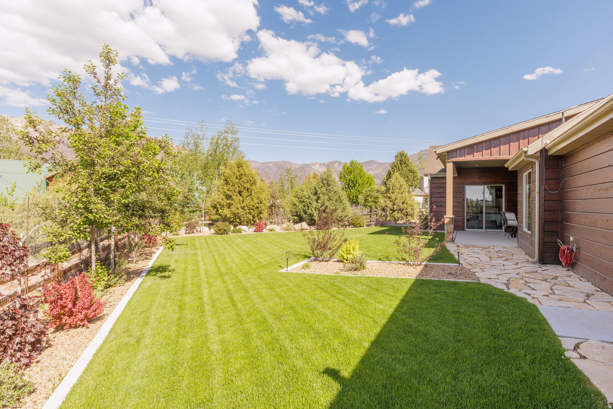 PINE ACRES - Residential