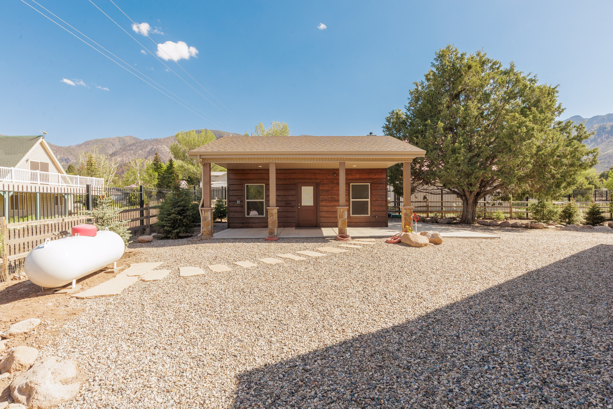 PINE ACRES - Residential