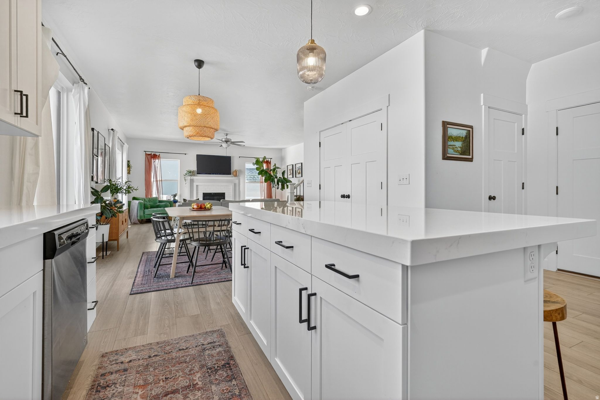 SILVERLAKE - Residential