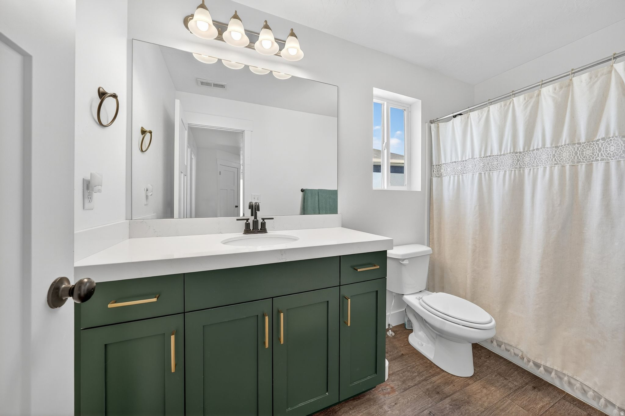 SILVERLAKE - Residential