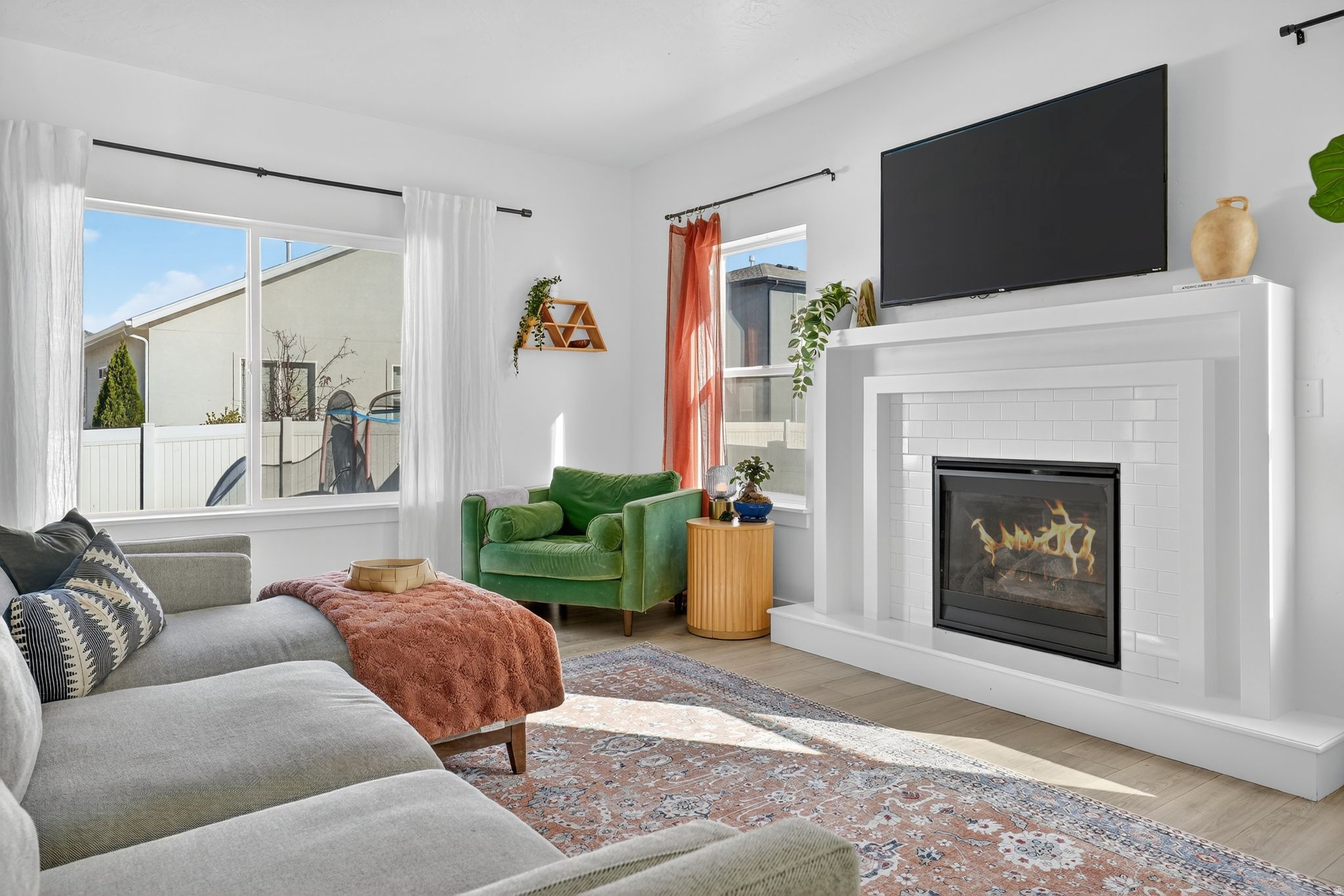 SILVERLAKE - Residential