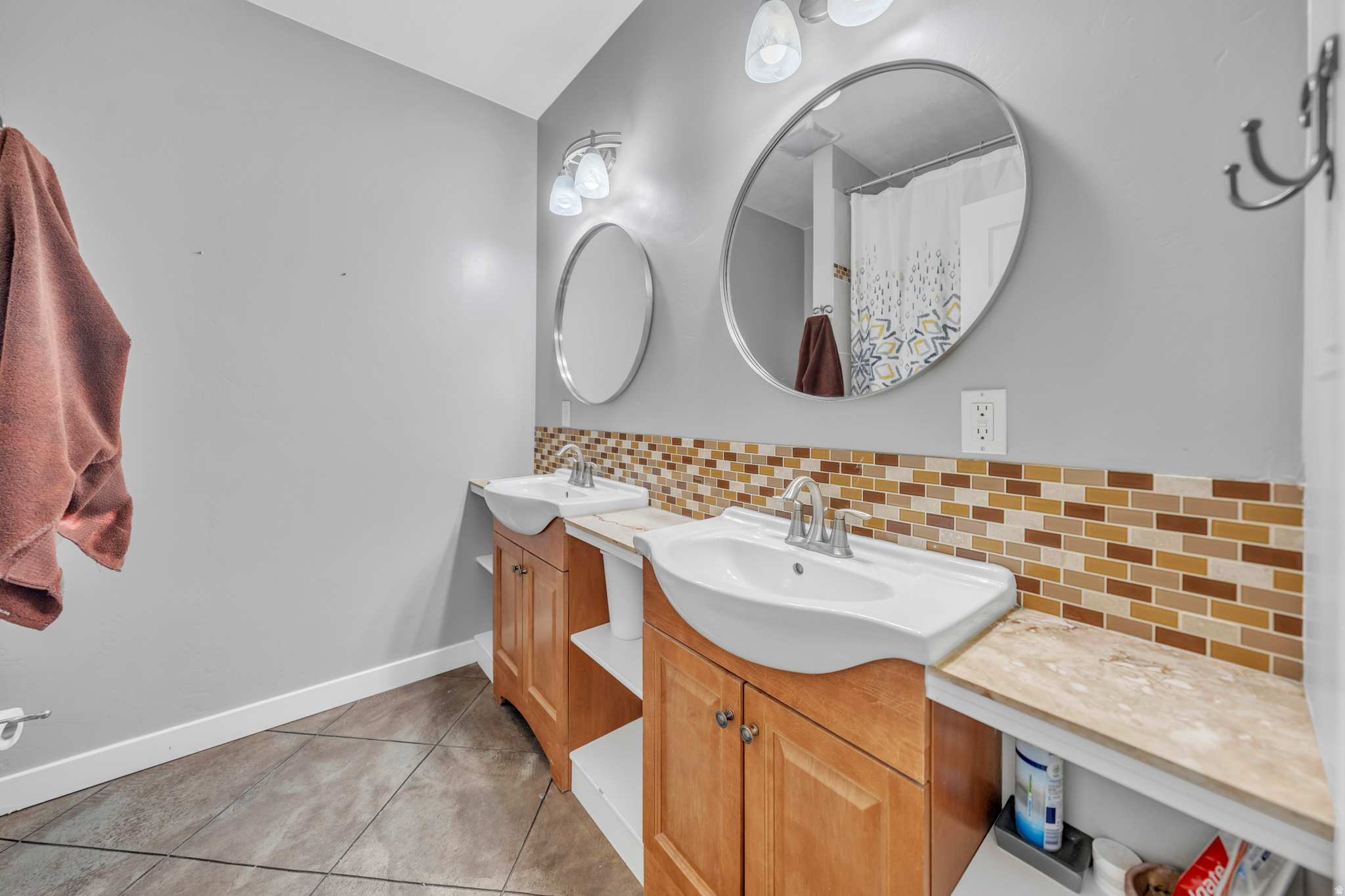 TOOELE HEIGHTS SUBDIVISION - Residential