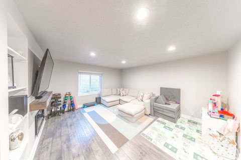 Tiny photo for 2176 W 1735 S, West Haven, UT 84401 (MLS # 2125998)