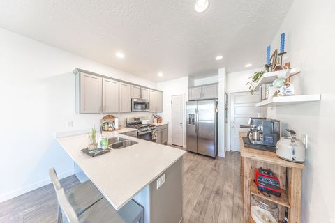 Tiny photo for 2176 W 1735 S, West Haven, UT 84401 (MLS # 2125998)