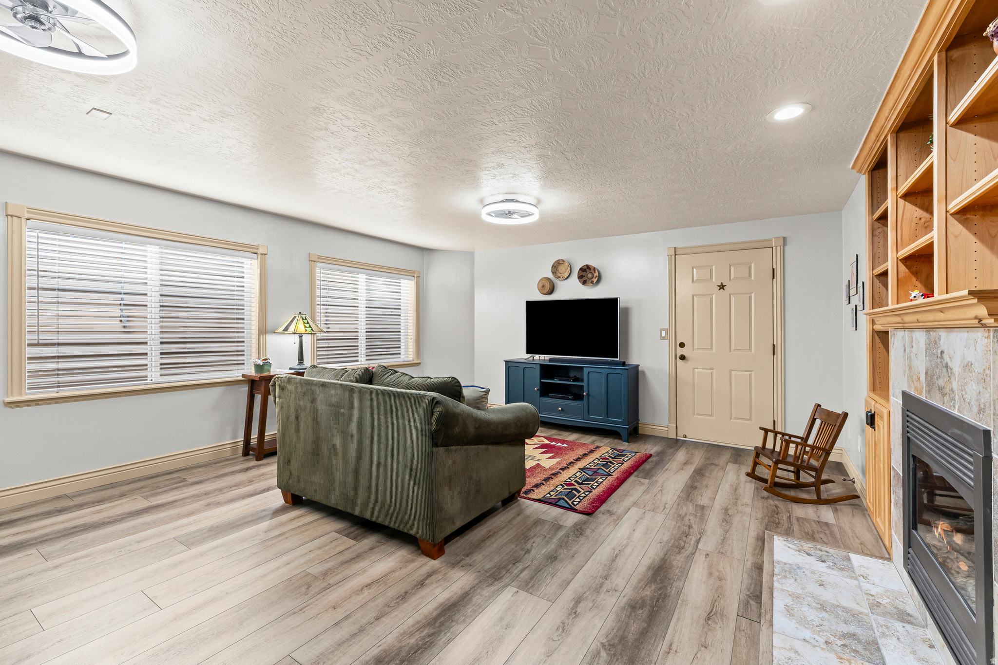 BROOKHAVEN VILLAS - Residential