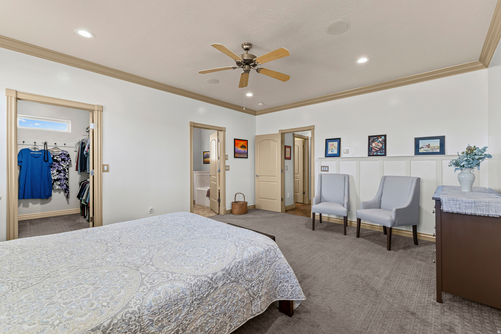 BROOKHAVEN VILLAS - Residential