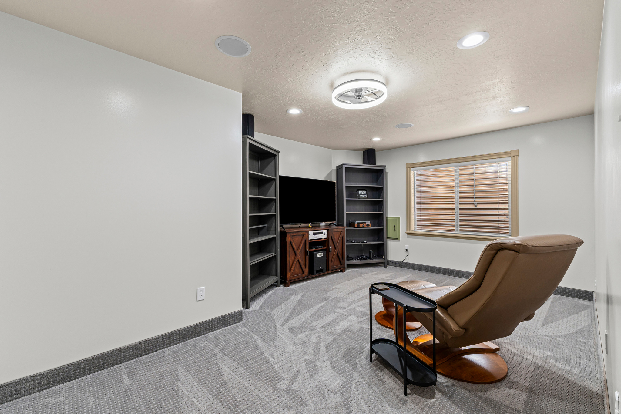 BROOKHAVEN VILLAS - Residential