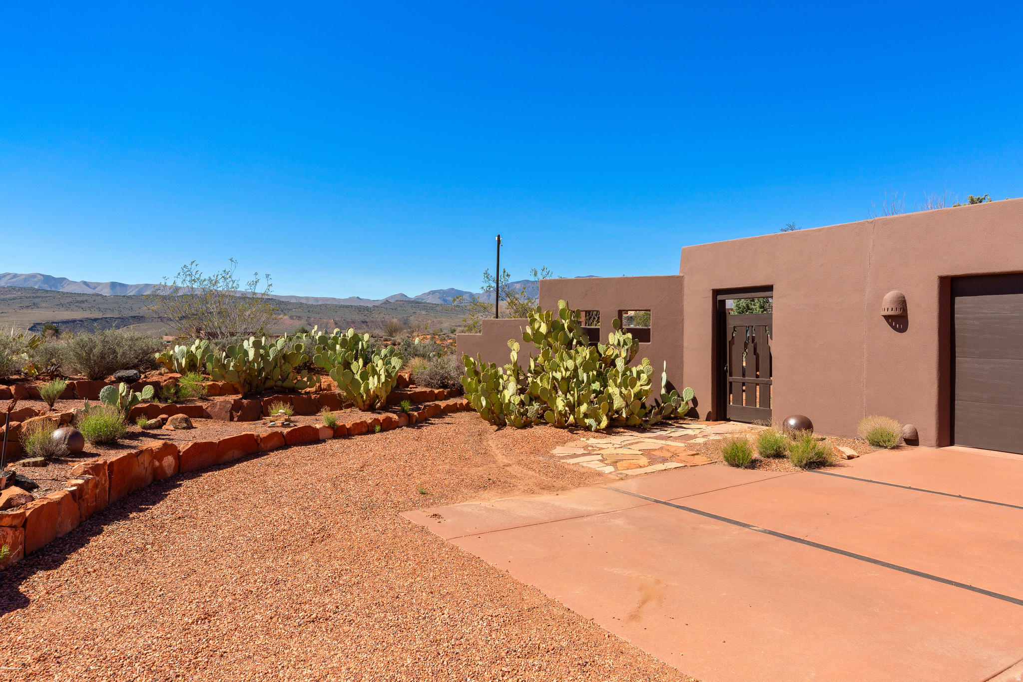 SHONTO POINT 4 - Residential