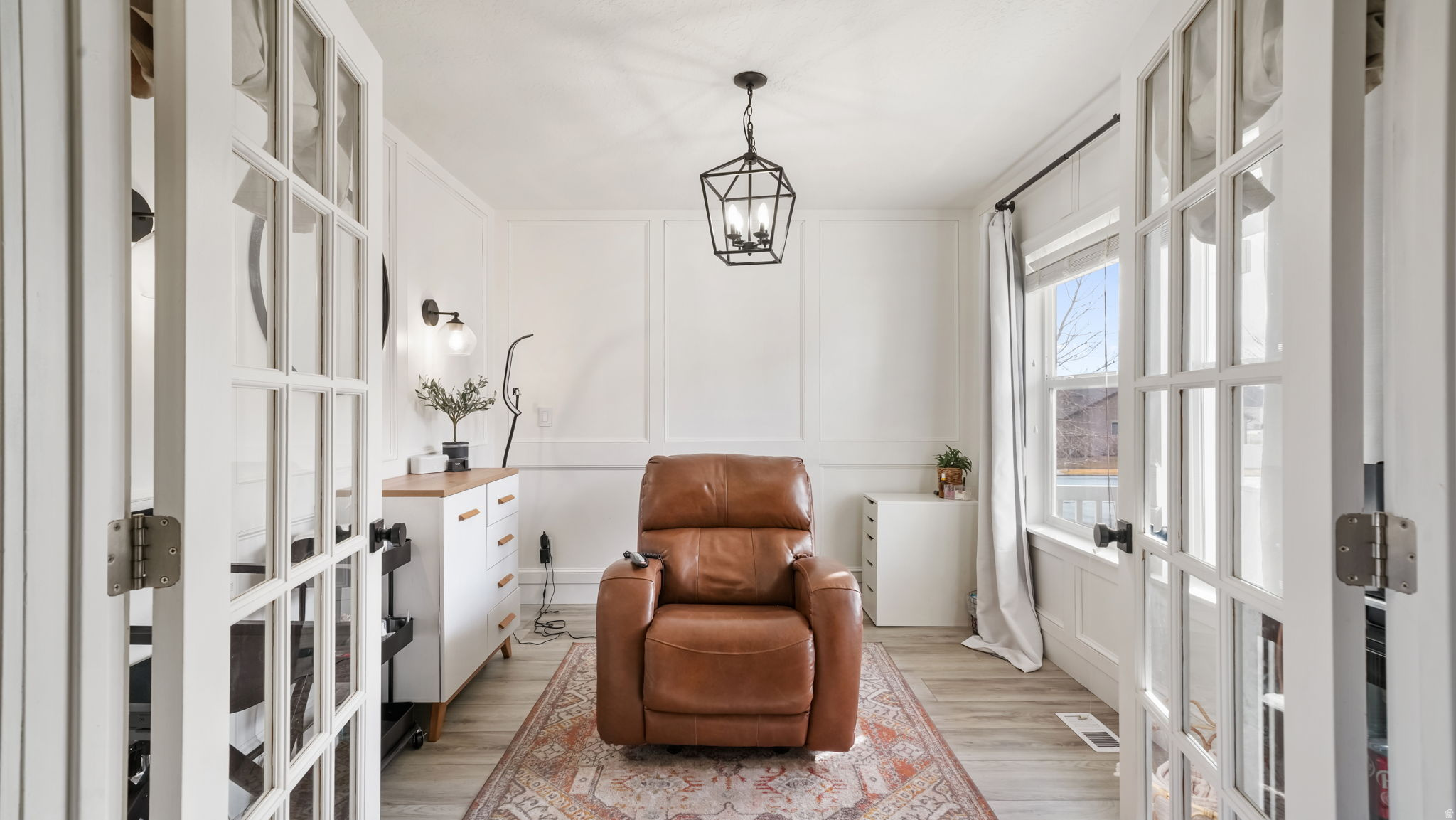 LAKE VIEW TERRACE - Residential