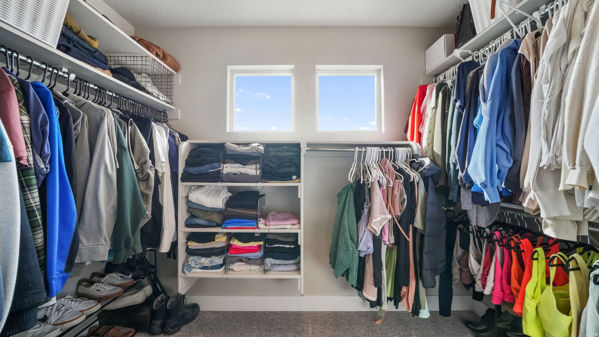 LAKE VIEW TERRACE - Residential