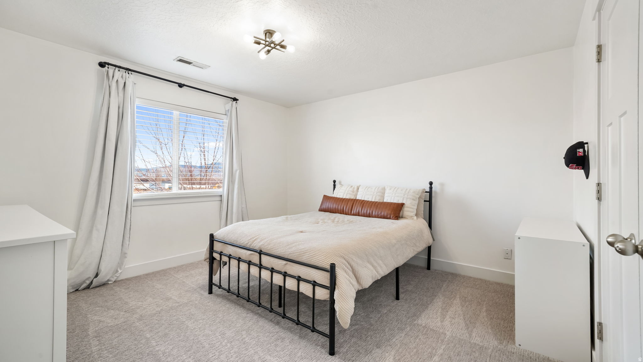 LAKE VIEW TERRACE - Residential