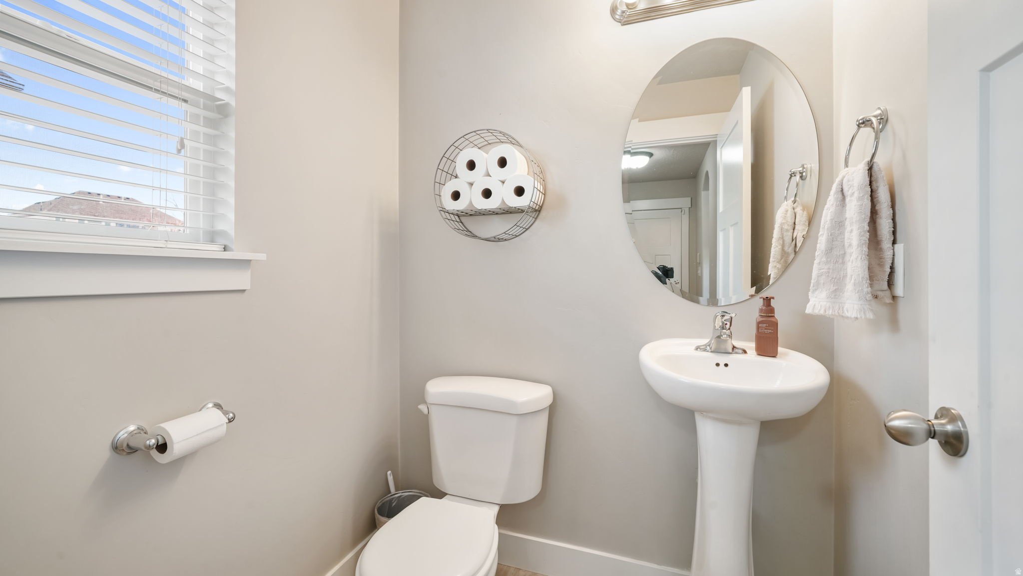 LAKE VIEW TERRACE - Residential