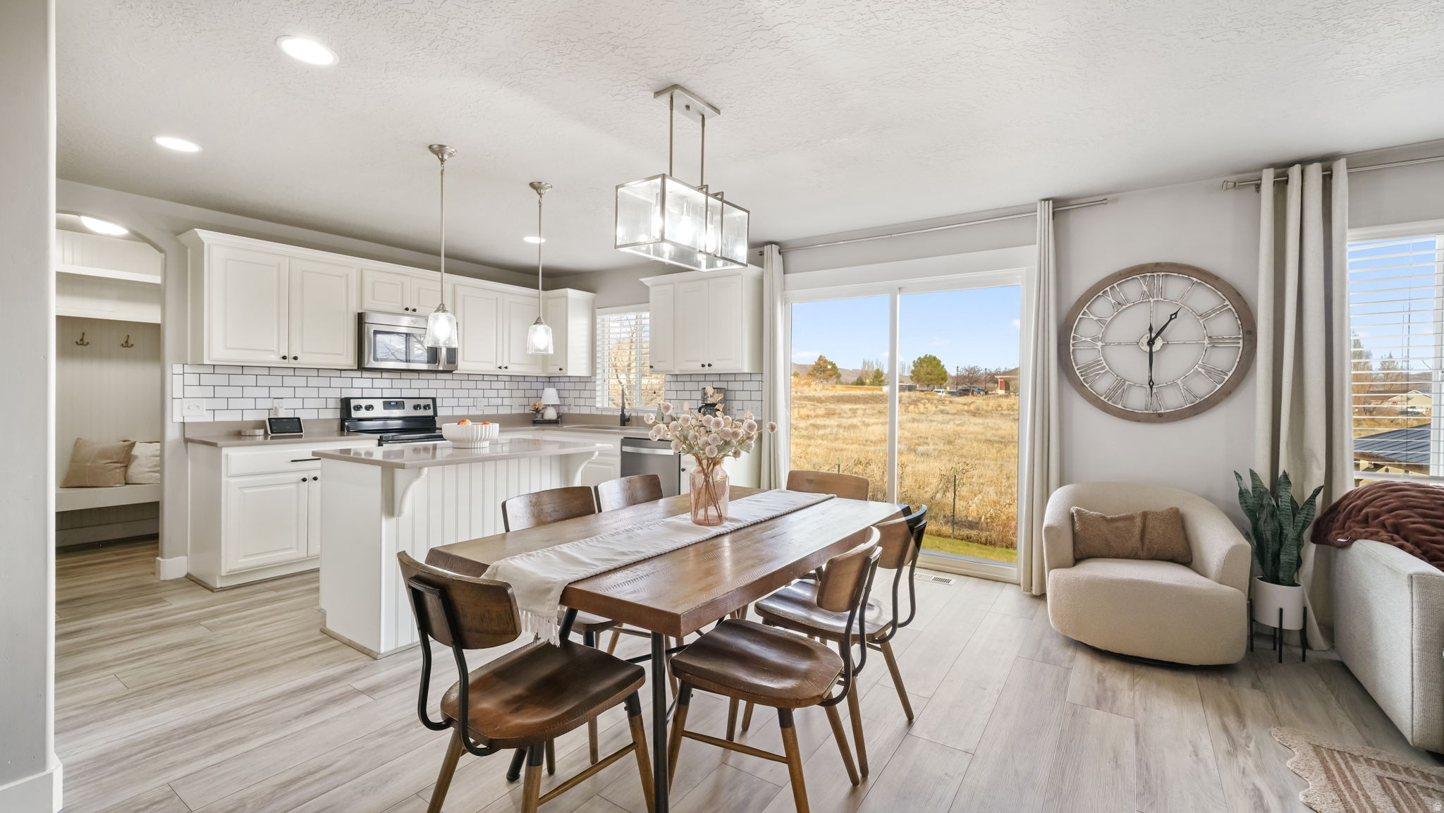 LAKE VIEW TERRACE - Residential