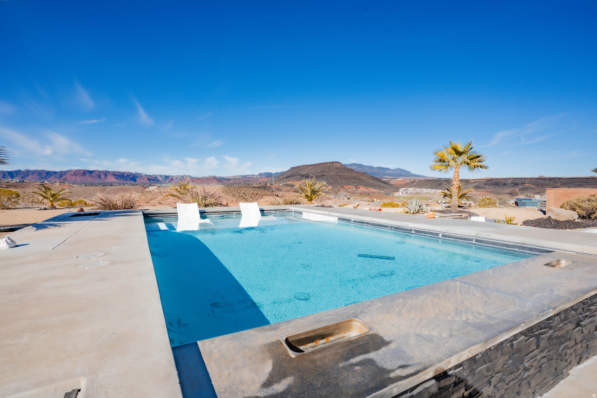 TUSCANY HILLS - Residential