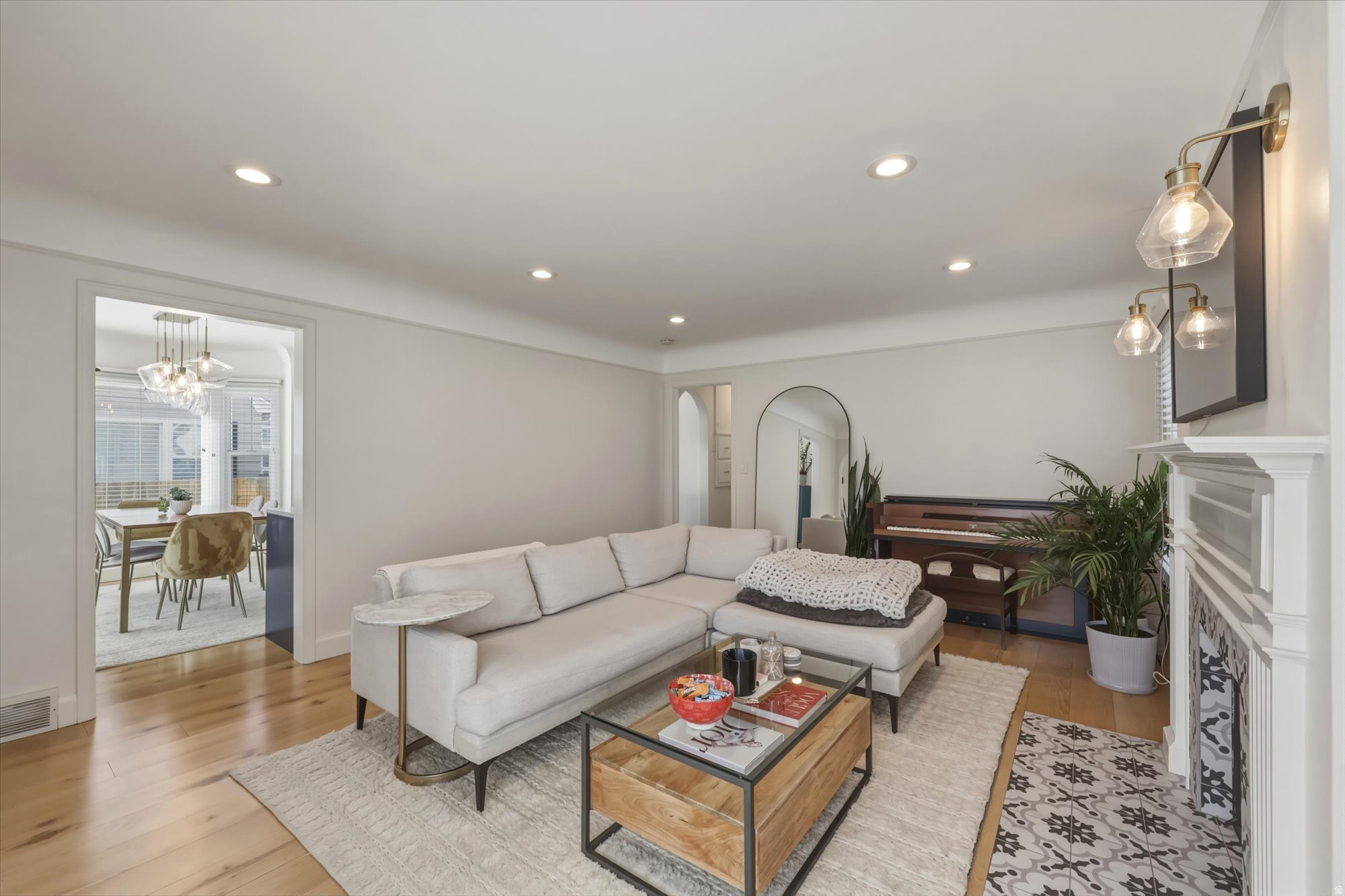 HIGHLAND PARK - Residential