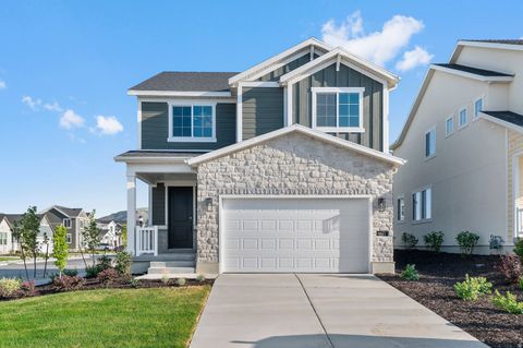 Photo of 6621 W SPRING SNOW LN, Herriman, UT 84096 (MLS # 2125277)
