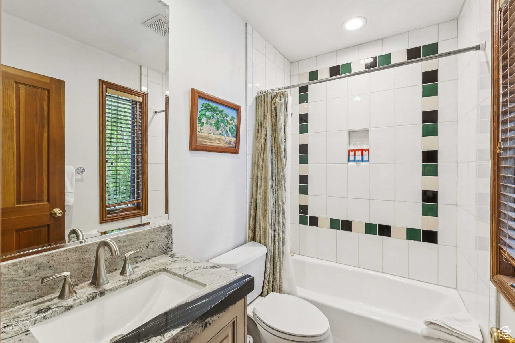 Park City, Utah 84060, United States, 3 Bedrooms Bedrooms, ,4 BathroomsBathrooms,Residential,Pending,182977