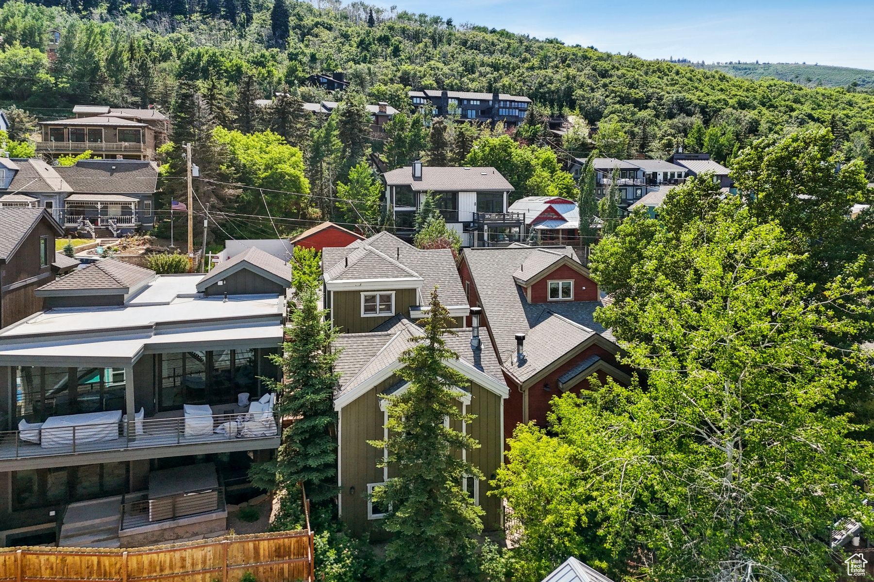 Park City, Utah 84060, United States, 3 Bedrooms Bedrooms, ,4 BathroomsBathrooms,Residential,Pending,182977