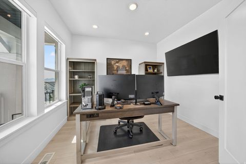 Tiny photo for 439 N HIGH RIDGE RD, Saratoga Springs, UT 84045 (MLS # 2151877)